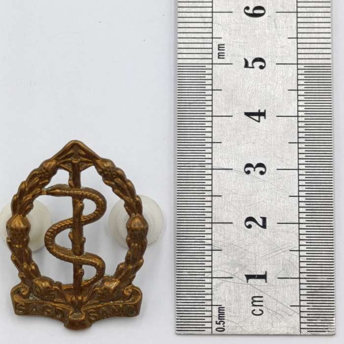 SA Medical Corps cap and collar badges set