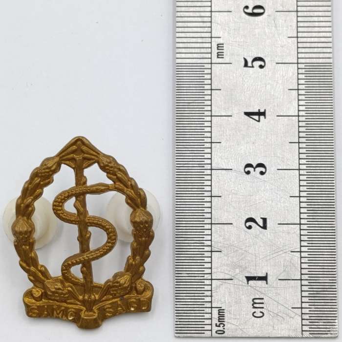 SA Medical Corps cap and collar badges set