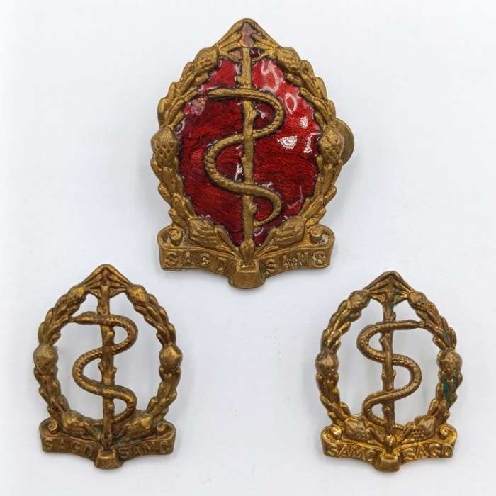 SA Medical Corps Cap and collar badges set