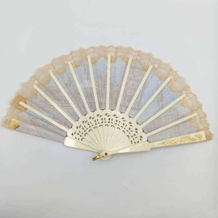 Vintage Italien Florence hand fan