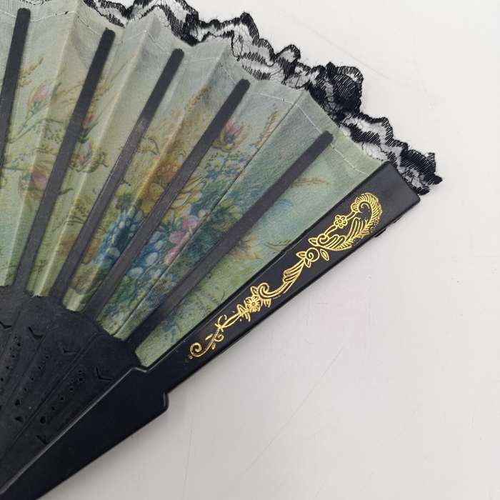 Vintage flower pattern CHinese hand fan