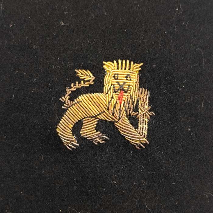 Pair of SA Navy bullion wire cloth badges for epaulettes