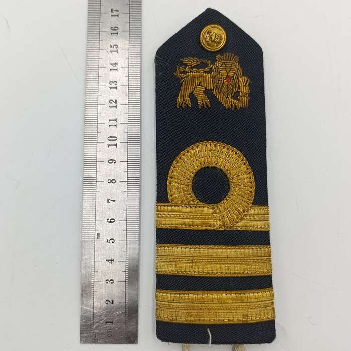 Pair of SA Navy Commander rank epaulettes