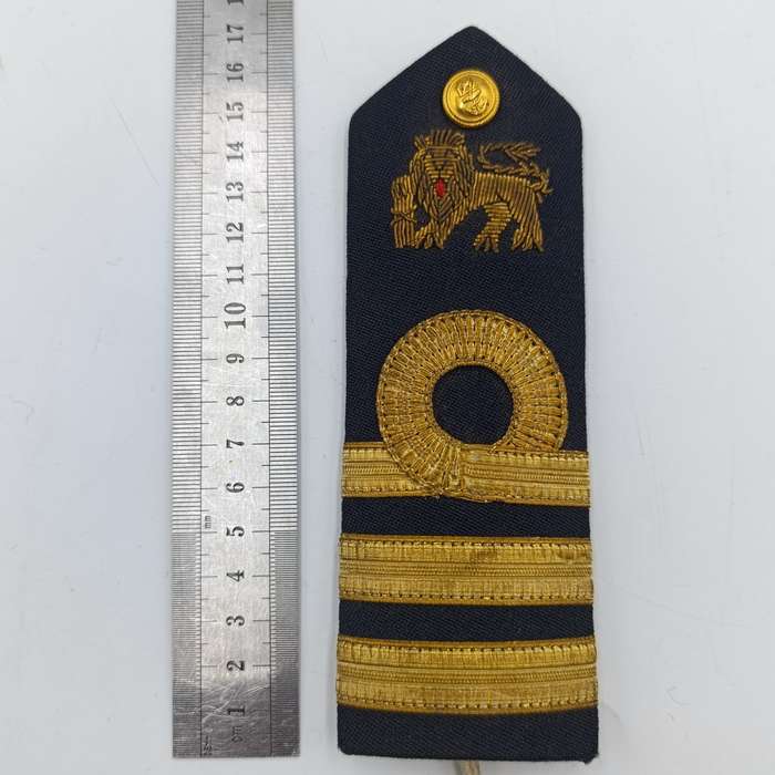 Pair of SA Navy Commander rank epaulettes