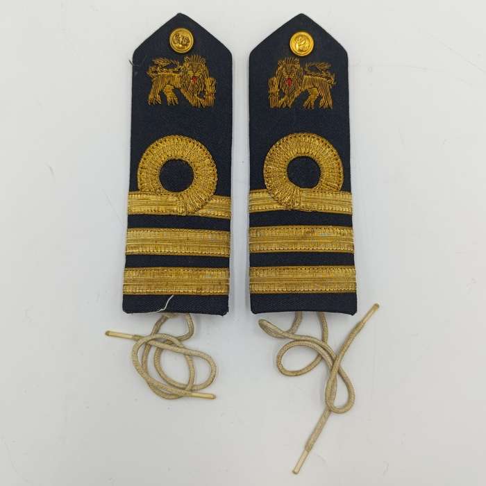 Pair of SA Navy Commander rank epaulettes