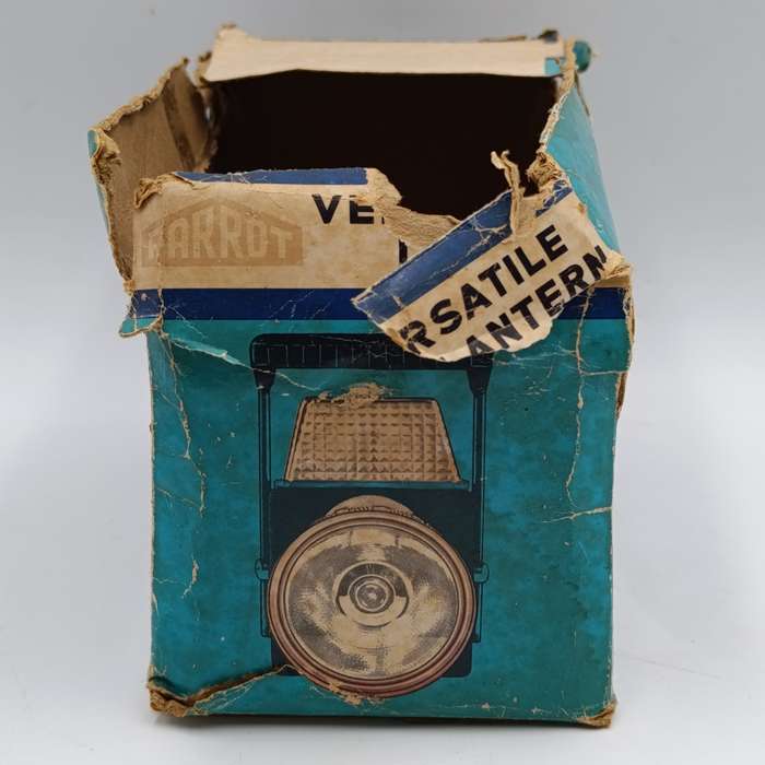 Parrot vintage emergency light
