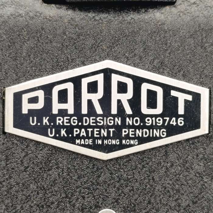Parrot vintage emergency light