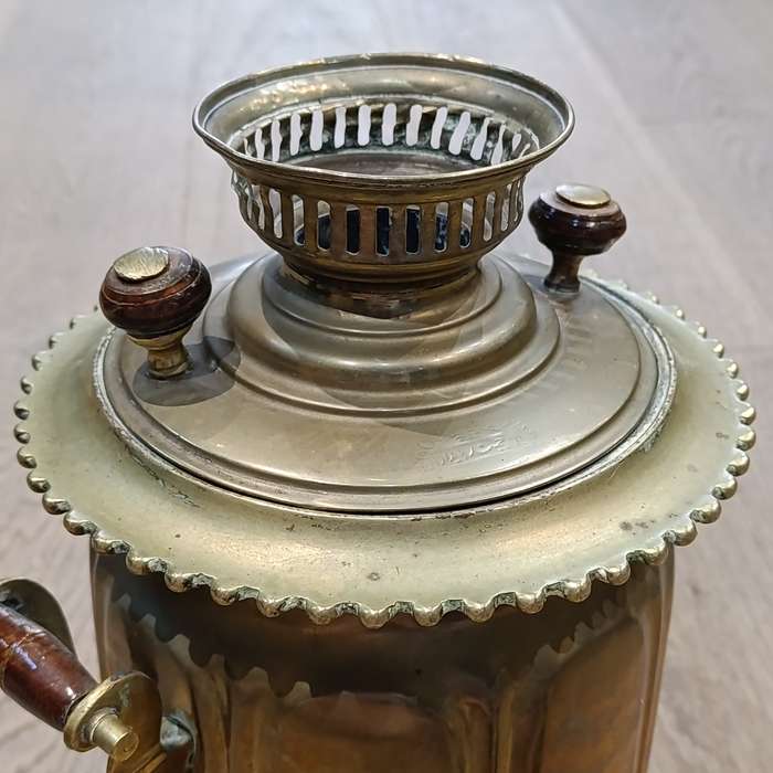 Vintage brass Russian Samovar with teapot, drip ray and bowl