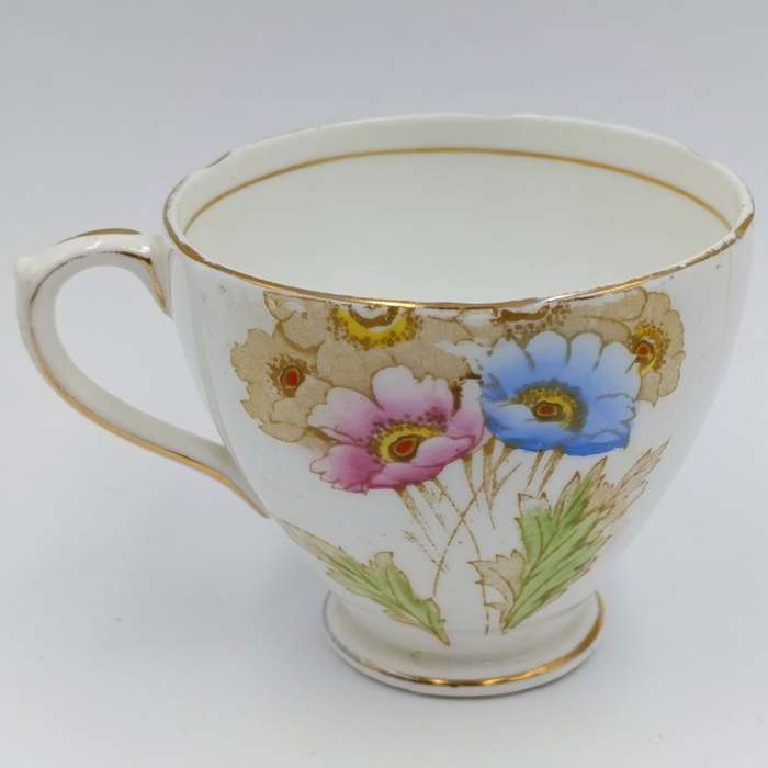 Vintage Royal Standard porcelain trio