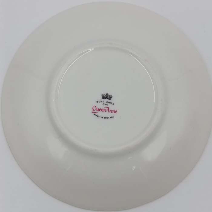 Vintage Queen Anne porcelain duo