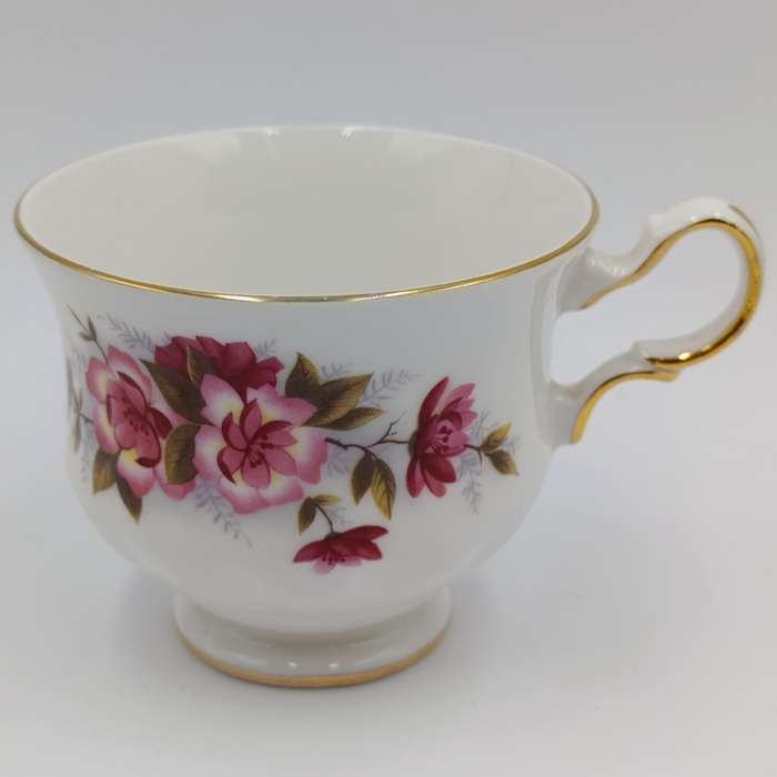 Vintage Queen Anne porcelain duo