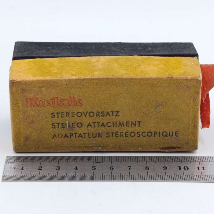 Vintage Kodak Retina stereoscopic lens attachment