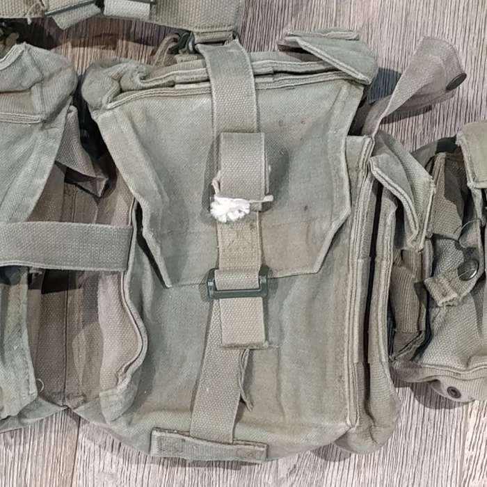 SADF Kidney, ammo and R1 ammo pouches on webbing belt