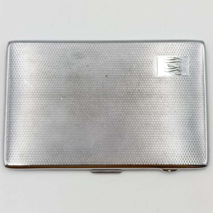 Vintage chrome-plated cigarette case