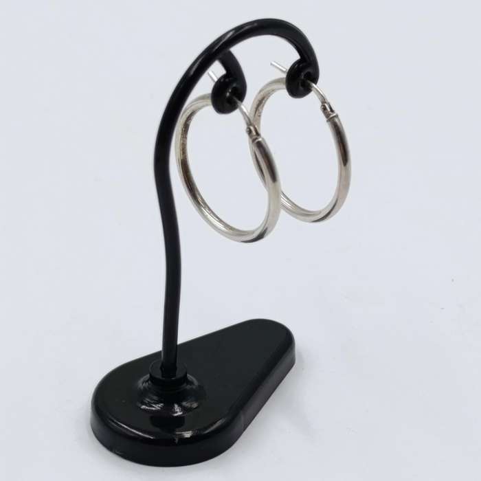 Pair of sterling silver hoop earrings - weighs 2,1 grams