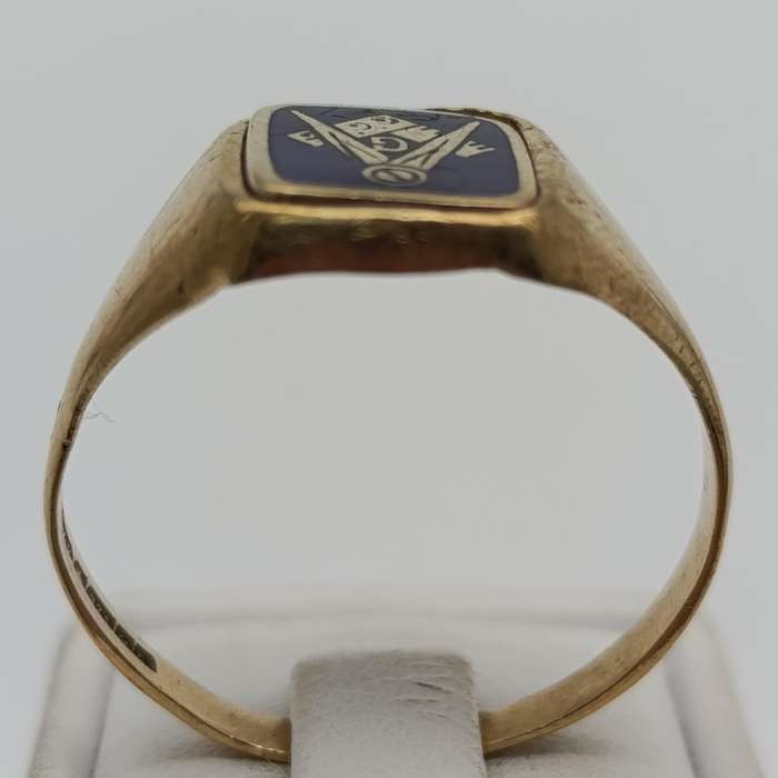 9kt Gold Masonic crest ring with rotating crest - weighs 4.8g - size W