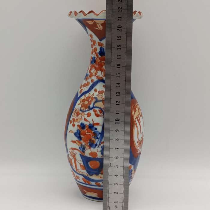 Antique Japanese Imari porcelain vase