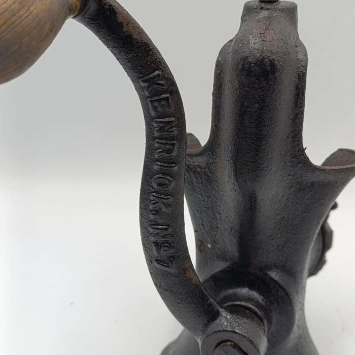 Vintage Kendrick No.7 meat mincer