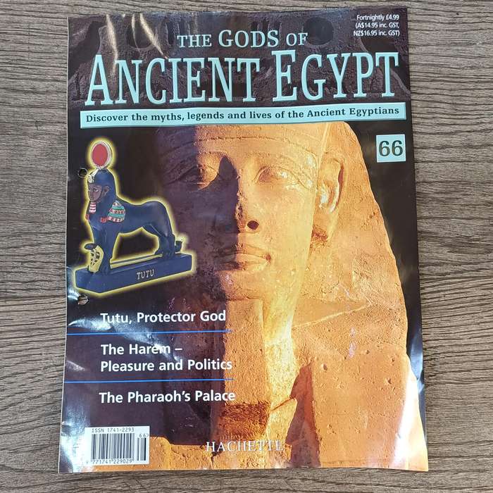 Lot of 5 gods of Ancient Egypt figrines with magazines