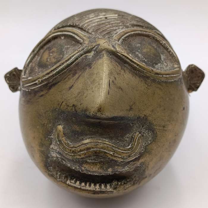Pair of Indian Palanquin Finial 18th century bronze pole ends Rarely seen