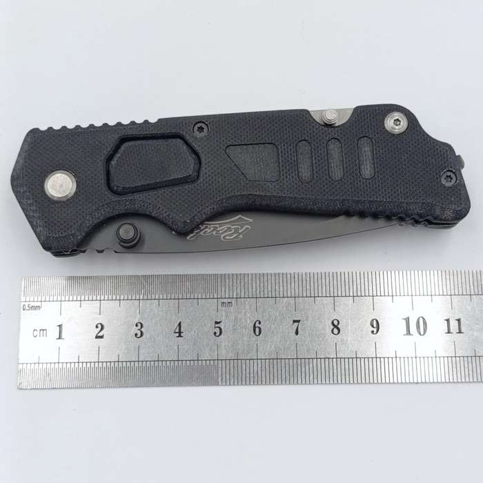 Rocky folding pocket knife with skinning blade