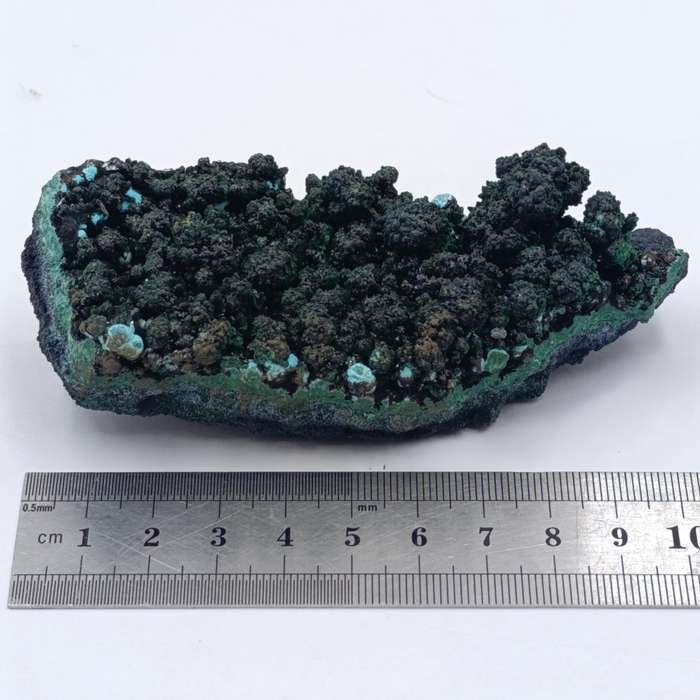 Azurite and Malachite mineral specimen of 172 grams
