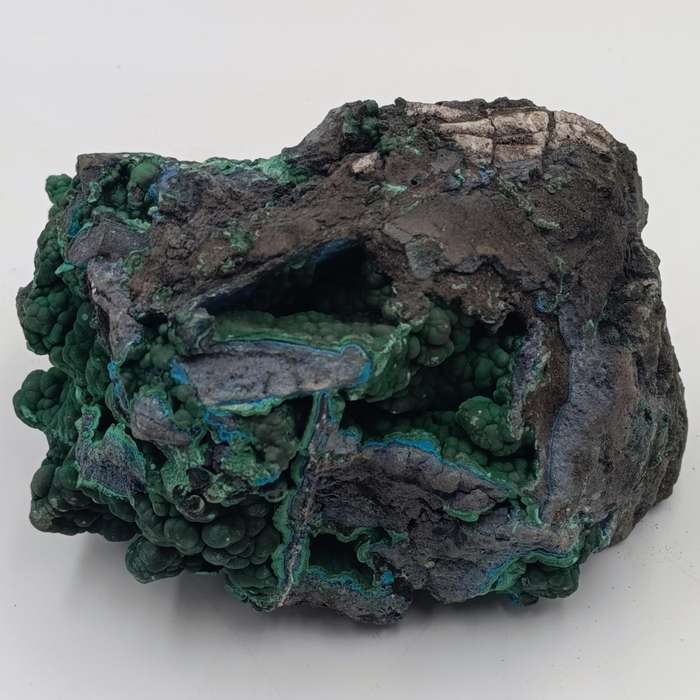 Large piece of Malachite and Azurite mineral specimen of 1,4 kg