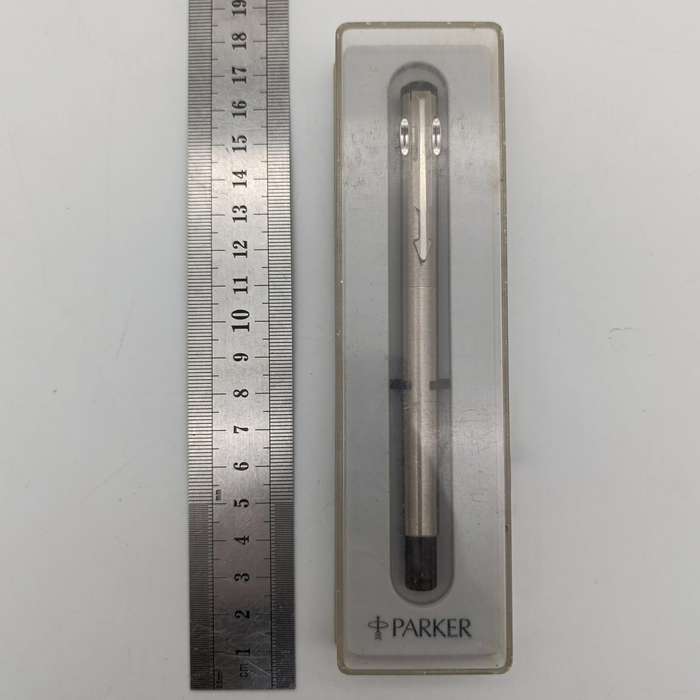 Parker Benson and Hedges advertising fountain pen in case