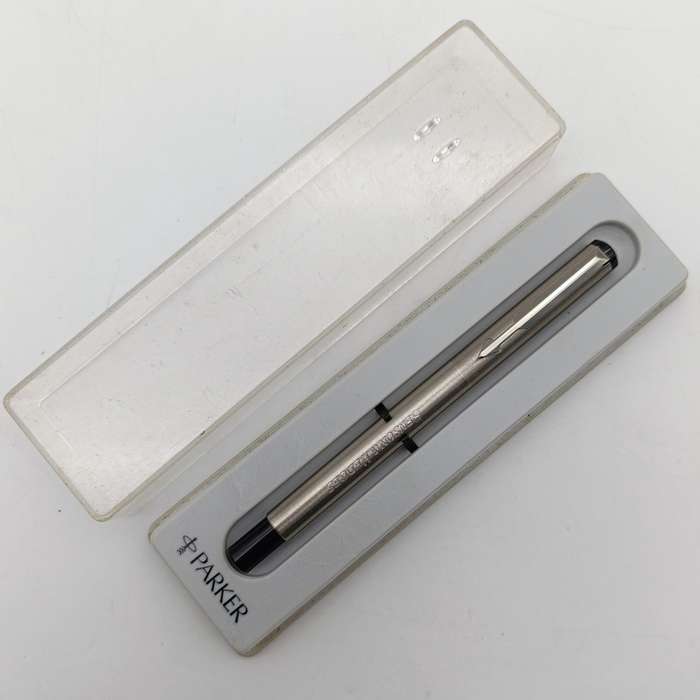 Parker Benson and Hedges advertising fountain pen in case