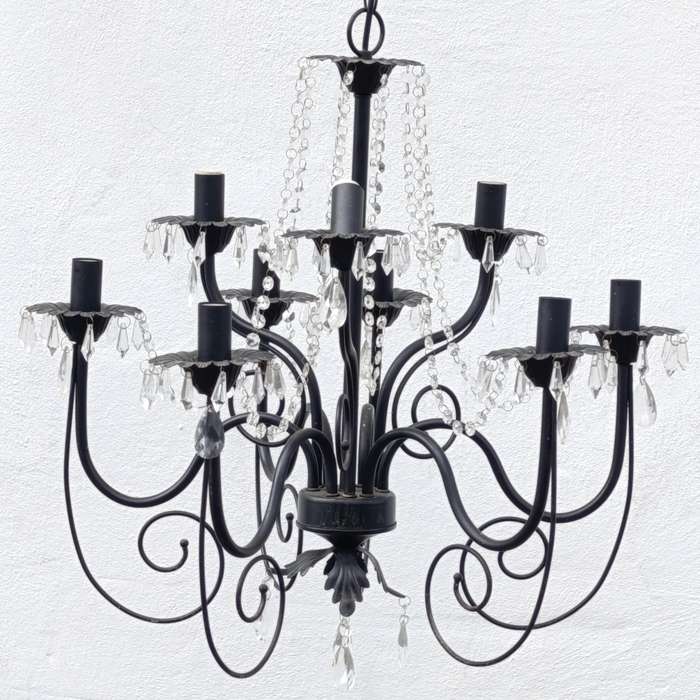 Large Crystal chandelier with 9 arms - one fitting broken - Collection only