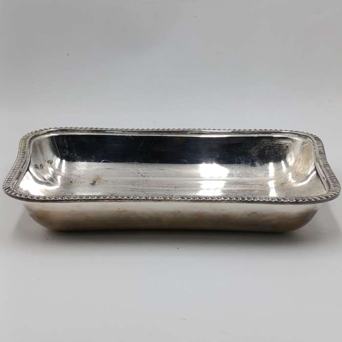 Vintage silverplated serving dish