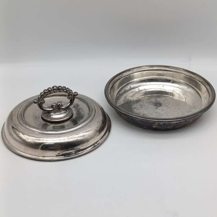 Antique Walker and Hall silverplated Britannica Metal serving dish with lid