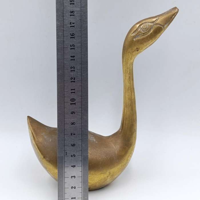 Vintage brass swan figurine - 18cm High