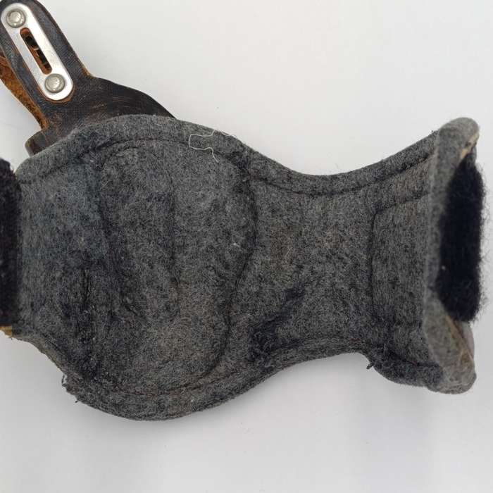 Vintage ankle holster for 38 snub nose revolver - clip missing