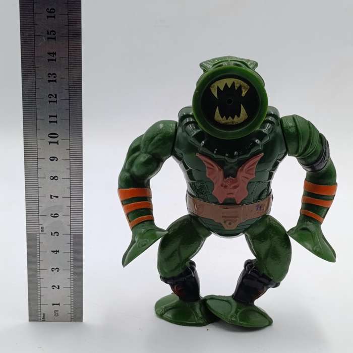Vintage Masters of the Universe Leech action figurine