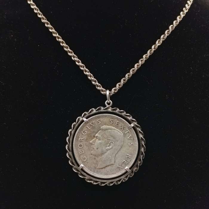 1952 Silver South Africa Crown with silver surround and chain - weighs 43.8g