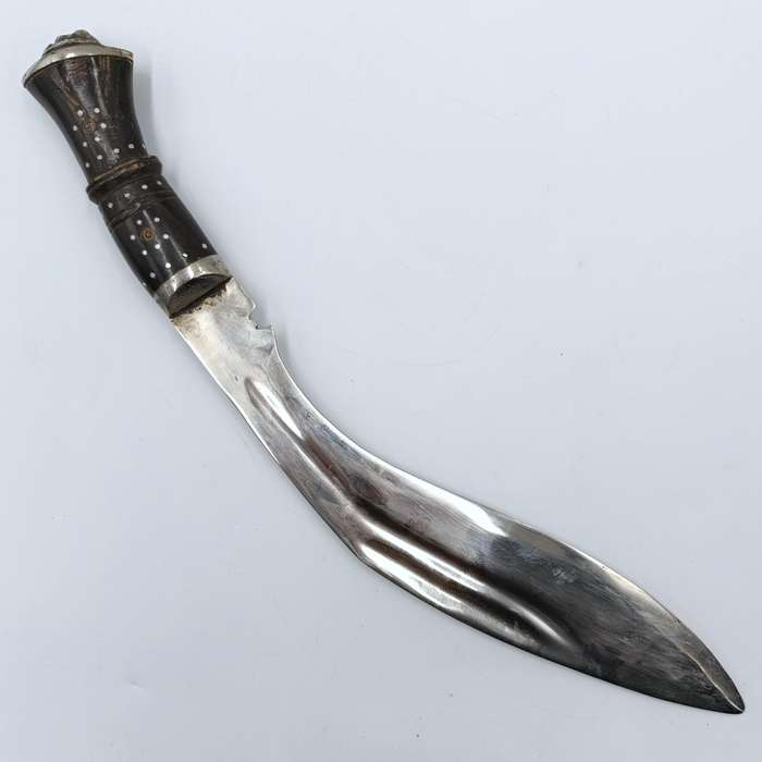 Vintage Kukri hunting knife with leather sheath and two smaller knifes
