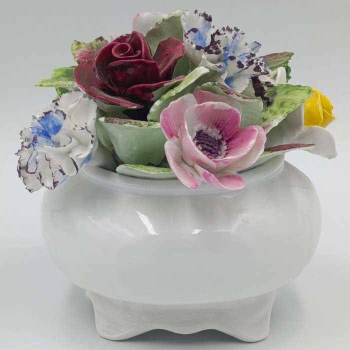 Vintage Royal Doulton flower bouquet - some minor damage