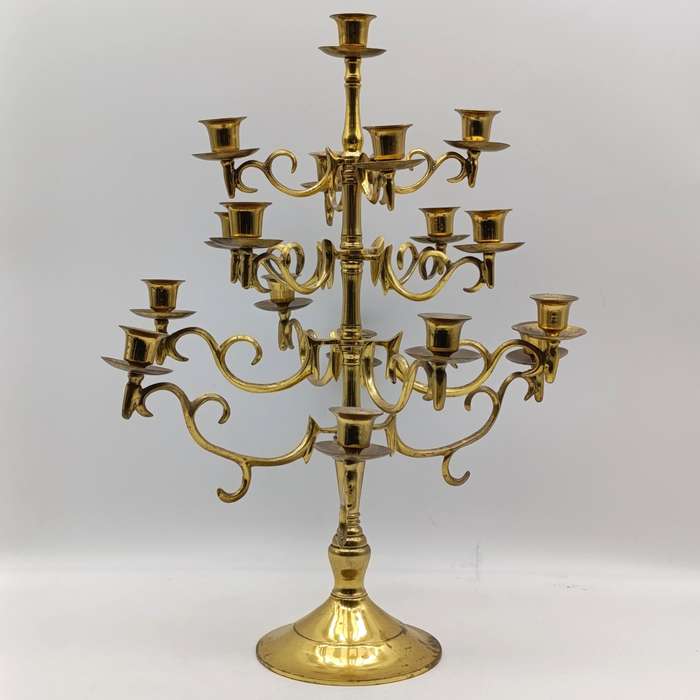 Vintage brass 17 arm candelabra - Height 46cm