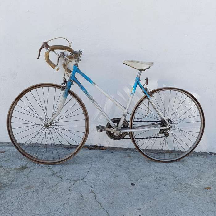 Vintage Cheetah 12-speed ladies road bicycle - Collection Only