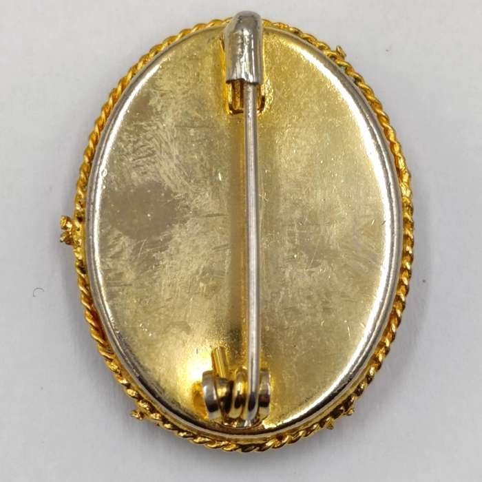 Italian vintage Millifiori brooch