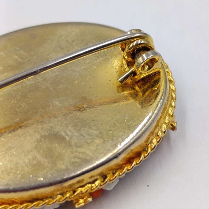 Italian vintage Millifiori brooch