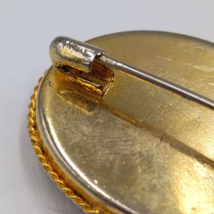 Italian vintage Millifiori brooch