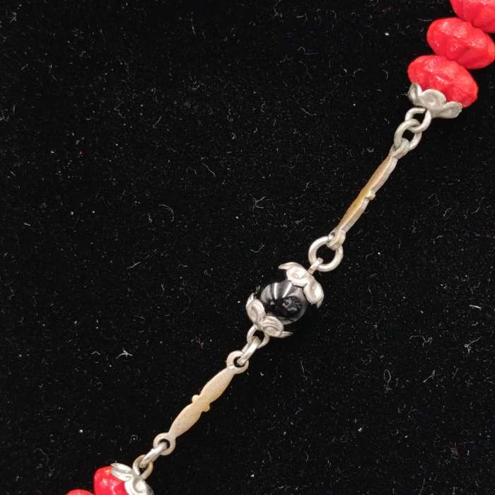 Vintage Arte Deco design necklace