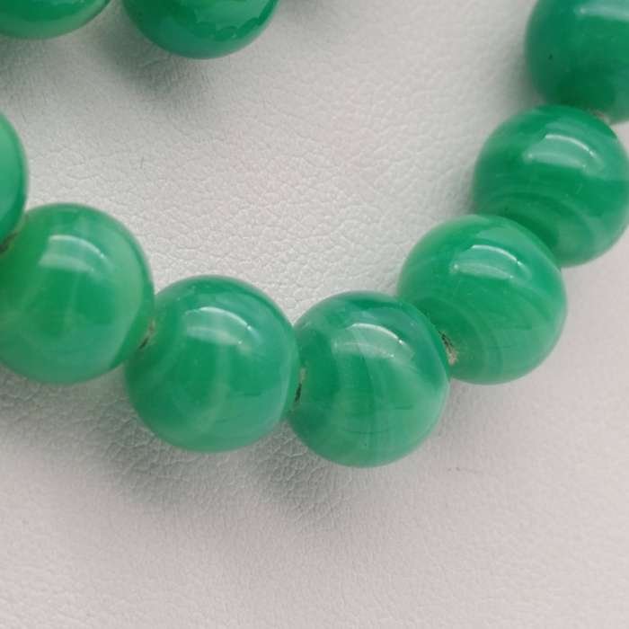 Vintage Green Peking glass beads necklace