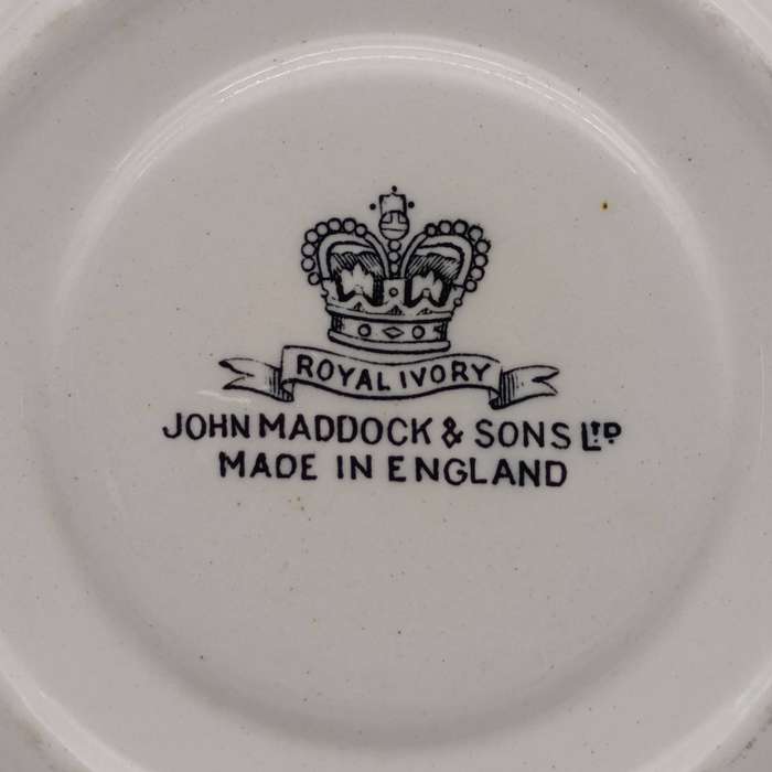 Vintage Hotel Elizabeth porcelain cup and saucer - crack on handle
