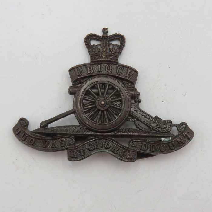 Royal field artillery cap badge