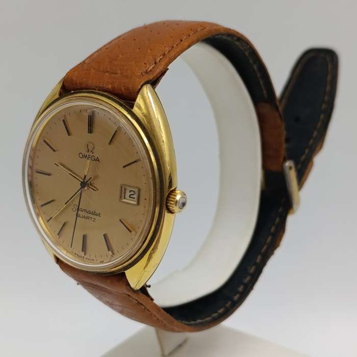 Omega 1976 Seamaster Quartz men's watch - very good working condition with box and papers