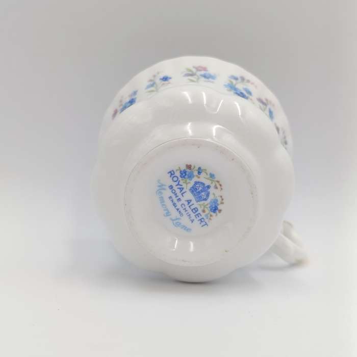Royal Albert Memory Lane duo