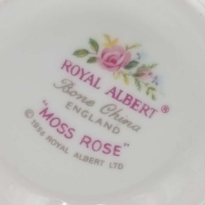 Royal Albert Winsome trio
